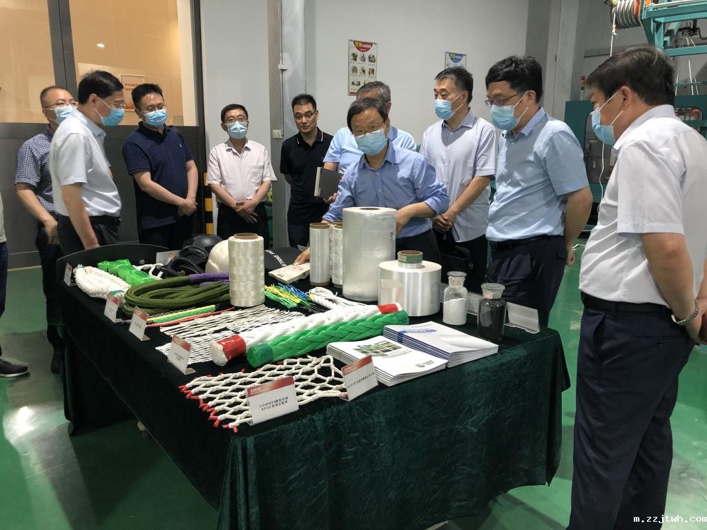 校长刘国际带队赴郑州中远氨纶工程技术有限公司调研交流