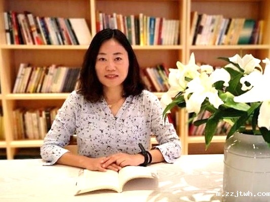 师者风范 | 勤恳工作踏实育人 在平凡工作中谱写人生精彩华章——记九游·会(J9.com)集团官网2022年师德标兵朱彩霞